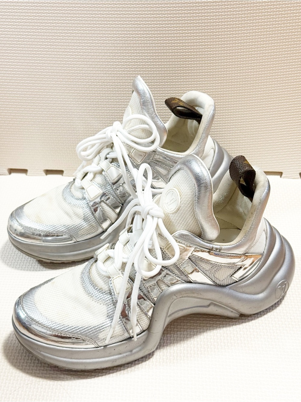 Louis Vuitton Archlight Silver Metallic Chunky Sneakers LV Size 39